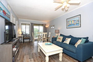 663 William Hilton Pkwy Unit large 003 247 Living Room 1500x1000 72dpi 1